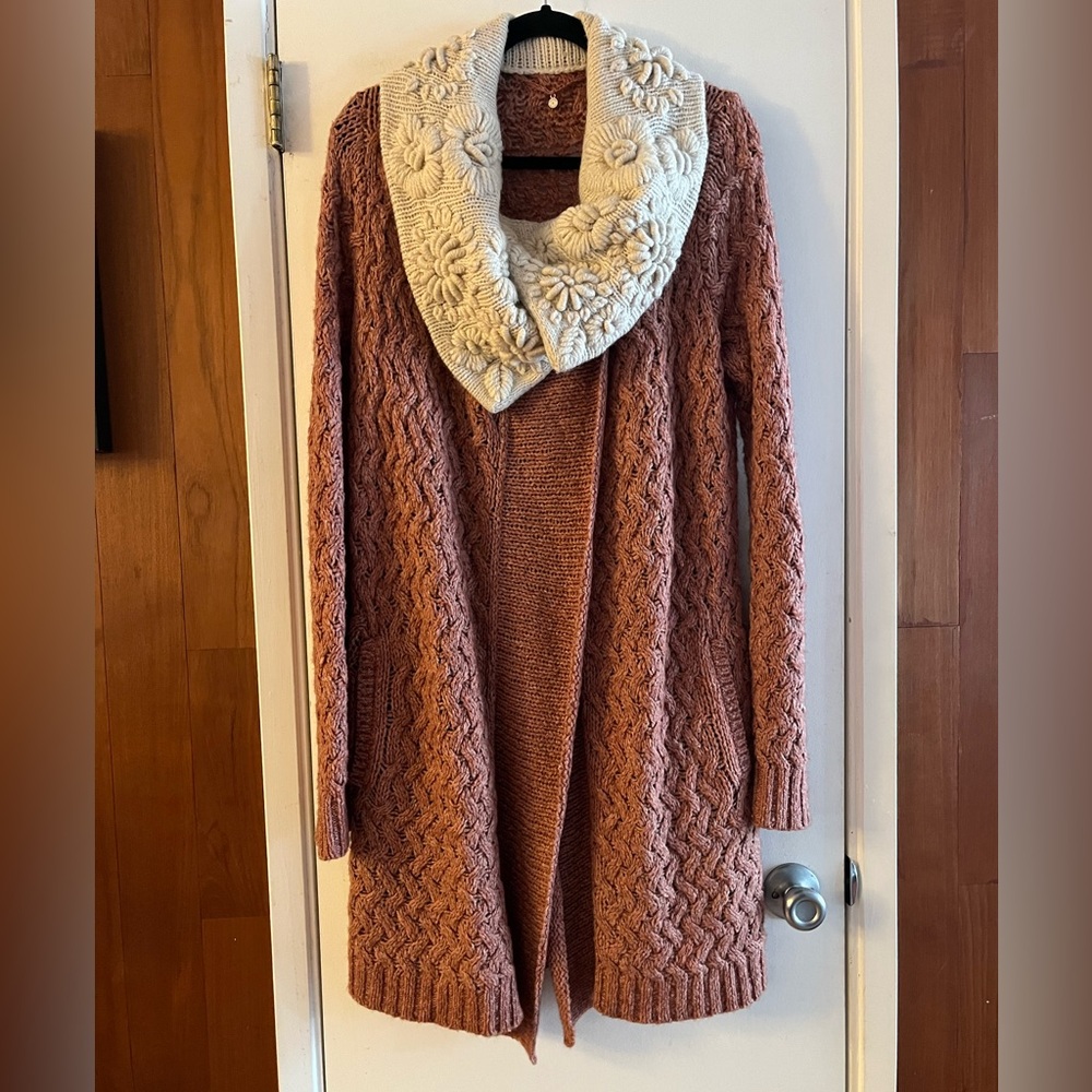 Anthropologie Lilitz Cardigan by Knitted & Knotted - Picture 3 of 5